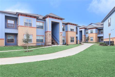 2 Bedroom Apartments for Rent in Laredo, TX. . Apartments for rent laredo tx